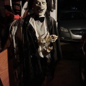 Vintage Halloween decour